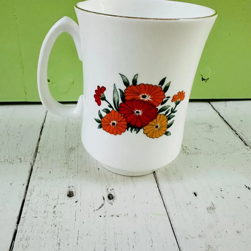 Vintage 1970s Crown Sterling Buckingham Asters Floral Tea Coffee Cup